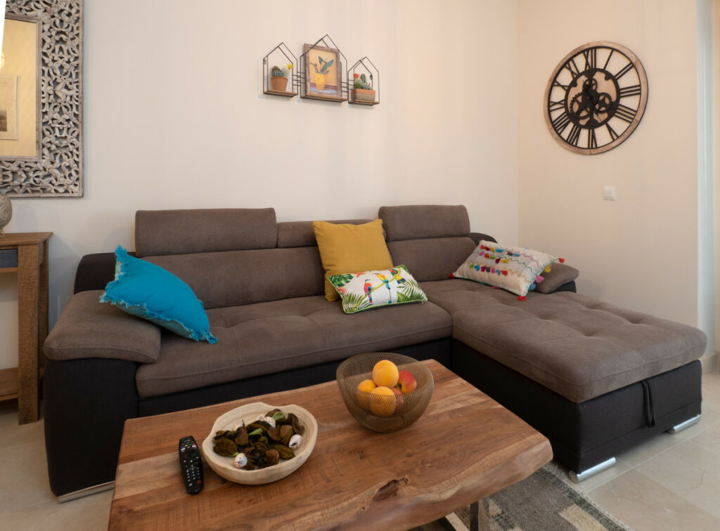 Ground Floor Apartment Los Flamingos Málaga - image 9