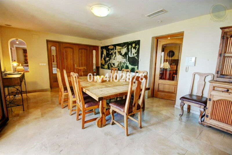 Detached Villa Benalmadena Pueblo Málaga - image 9