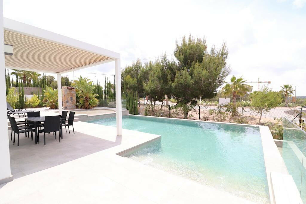 Detached Villa Campoamor Alicante