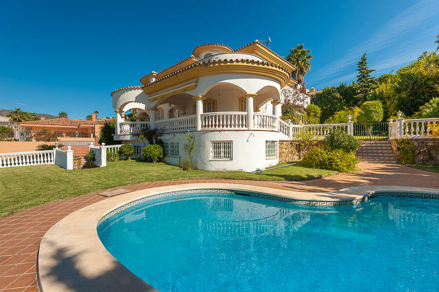 Detached Villa Benalmadena Málaga