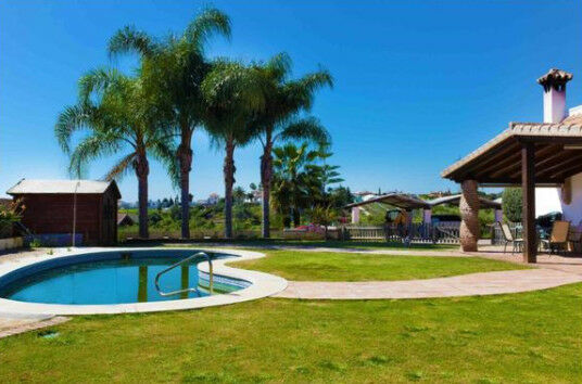 Detached Villa Estepona Málaga