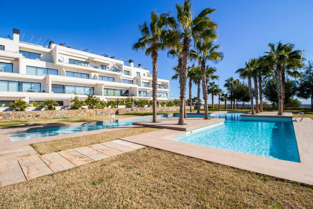 Middle Floor Apartment Las Colinas Golf Alicante