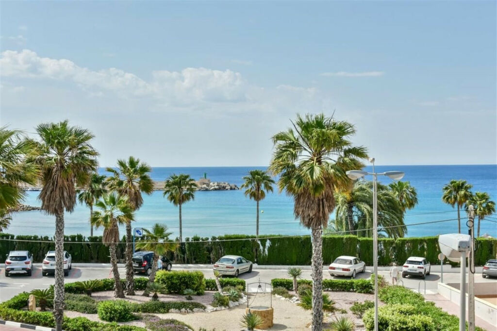 Middle Floor Apartment Calpe Alicante