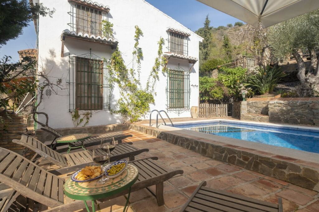 Detached Villa Sayalonga Málaga