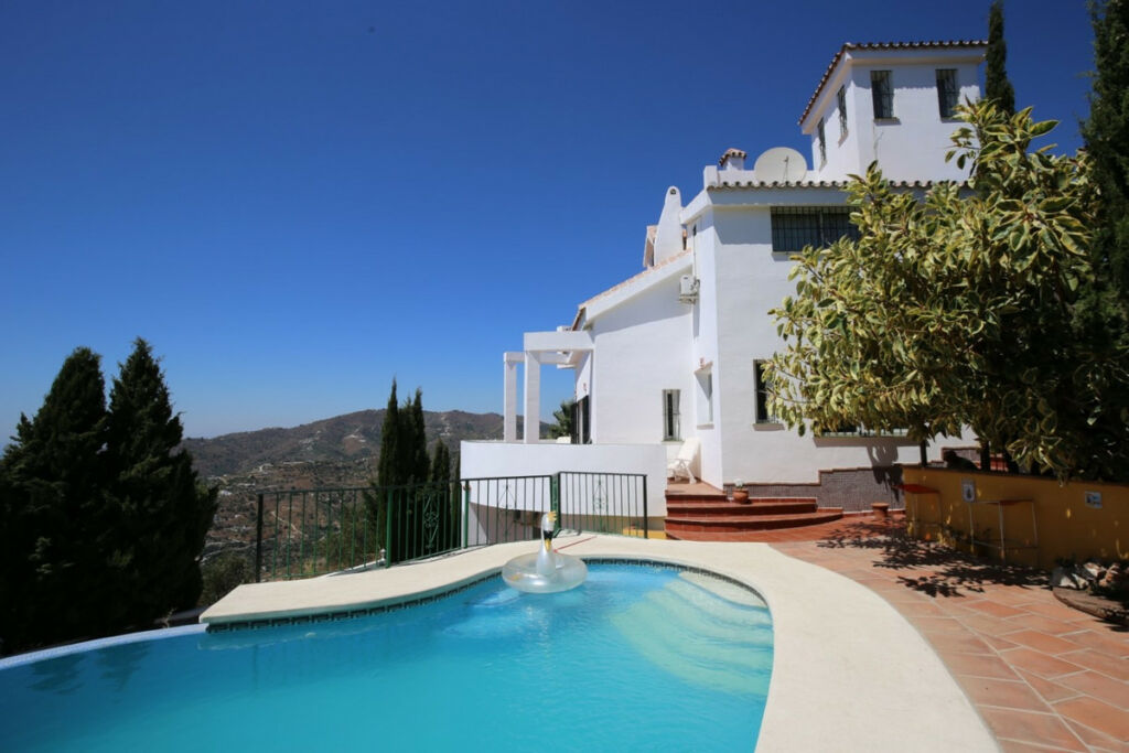 Detached Villa Torrox Málaga