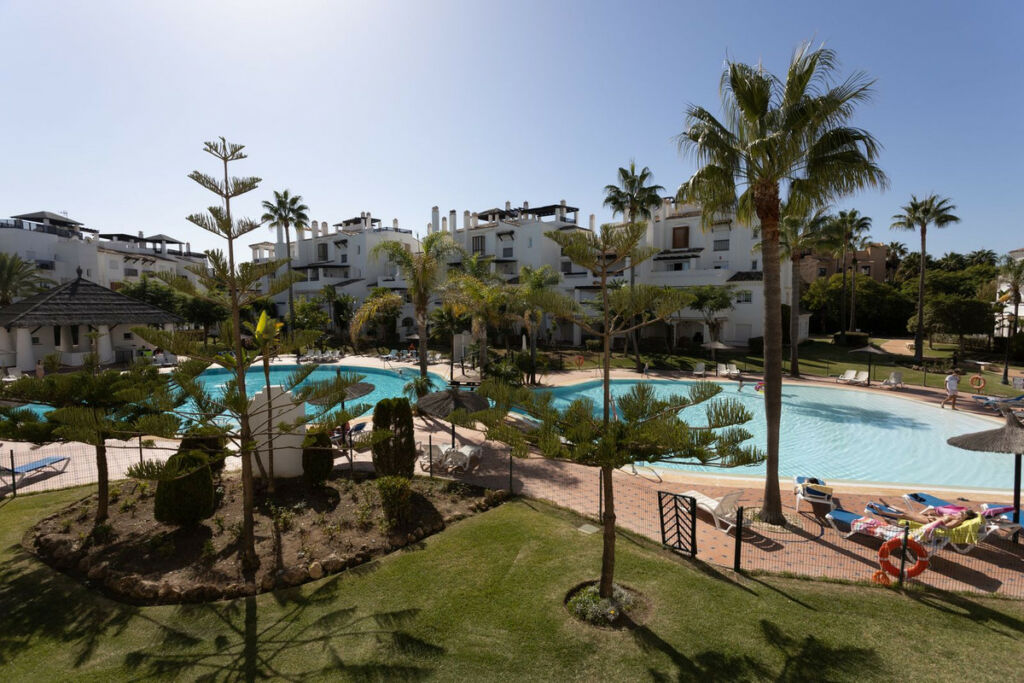 Middle Floor Apartment San Pedro de Alcántara Málaga