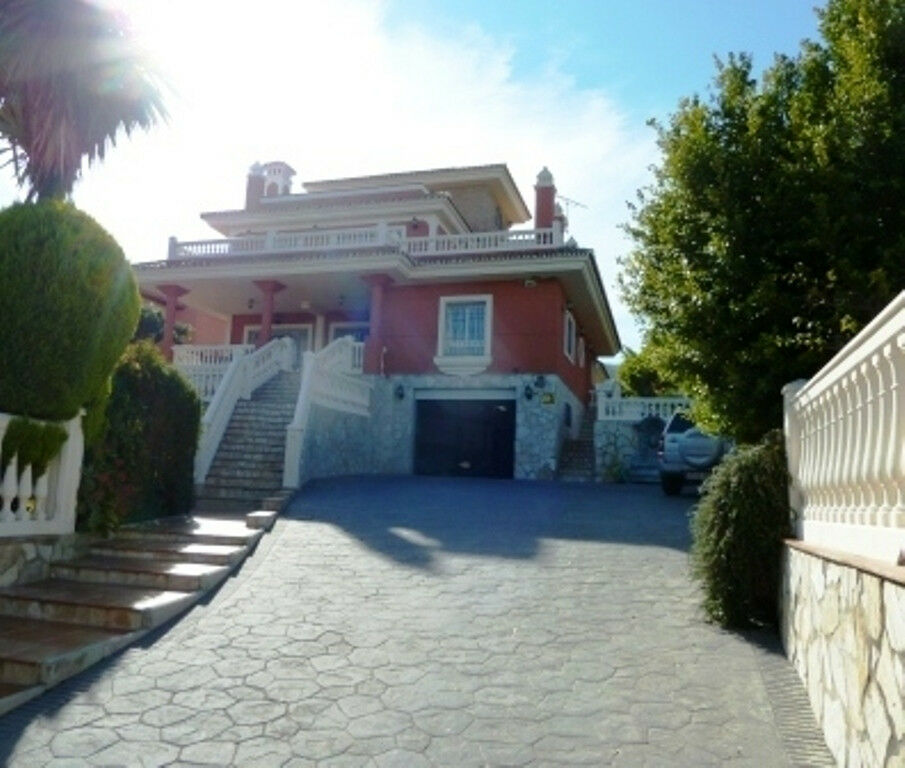 Detached Villa Alhaurín de la Torre Málaga