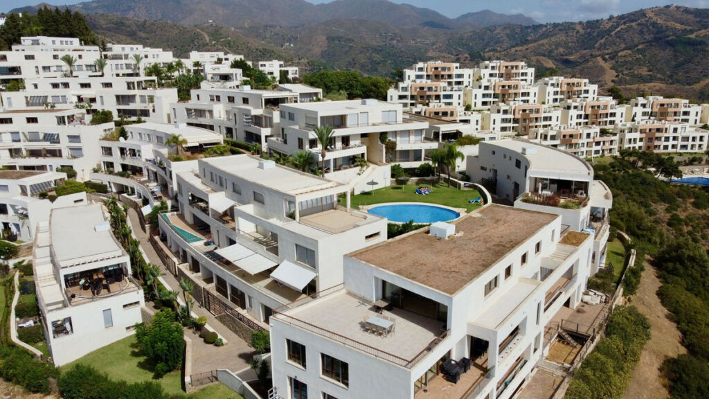 Penthouse Altos de los Monteros Málaga