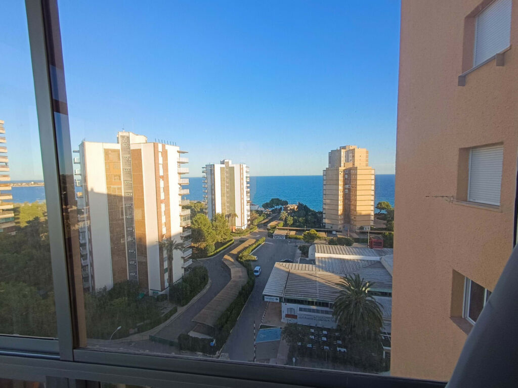Middle Floor Apartment Campoamor Alicante