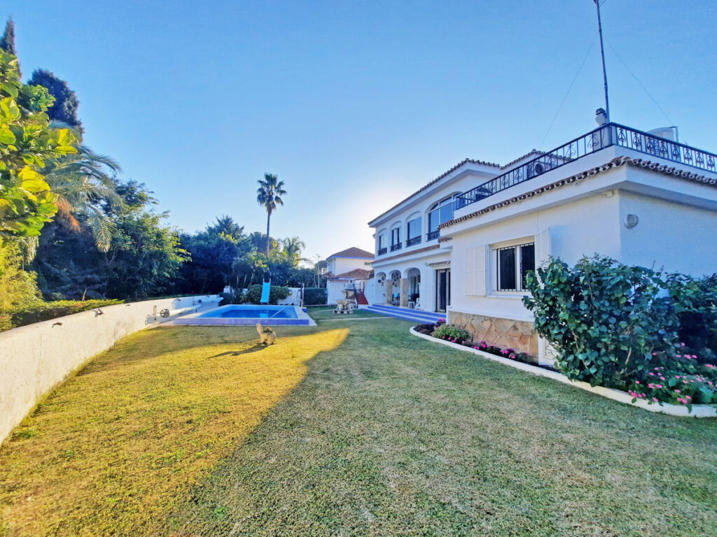 Detached Villa Benalmadena Costa Málaga - image 2