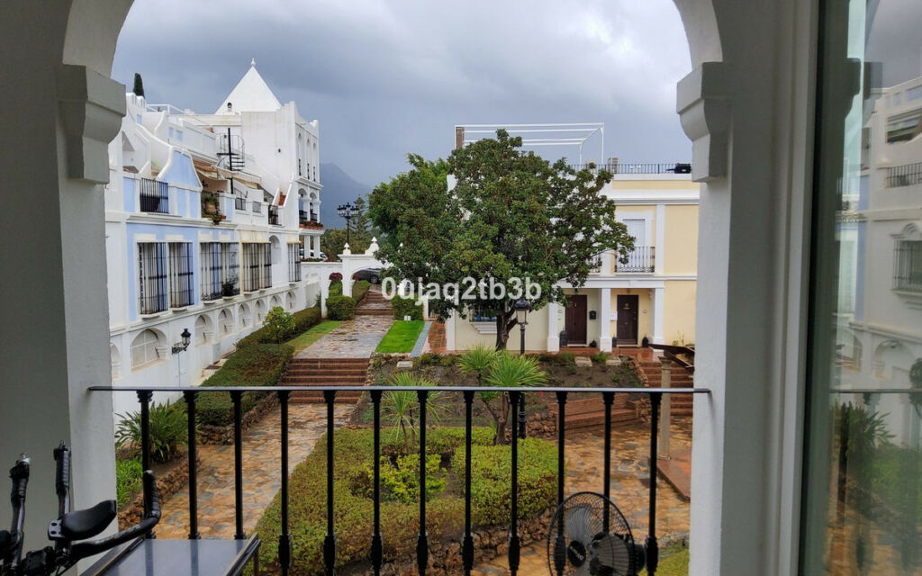 Townhouse Nueva Andalucía Málaga - image 35
