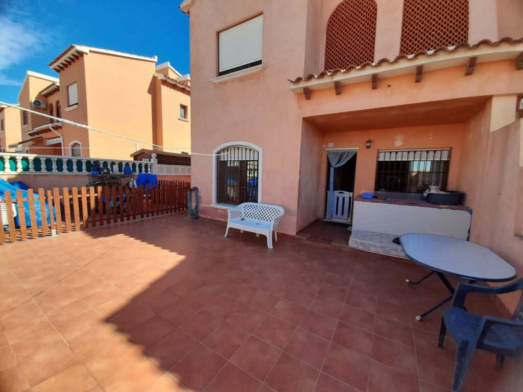 Middle Floor Apartment Aguas Nuevas Alicante