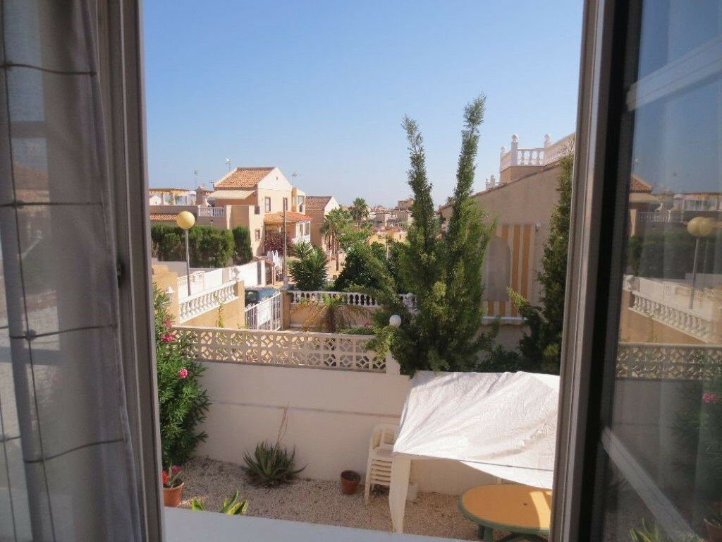 Detached Villa El Galan Alicante - image 10
