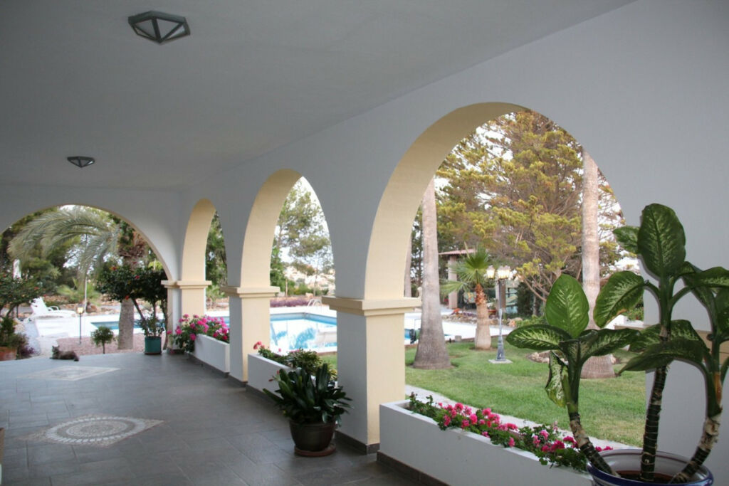 Detached Villa Benajarafe Málaga - image 10