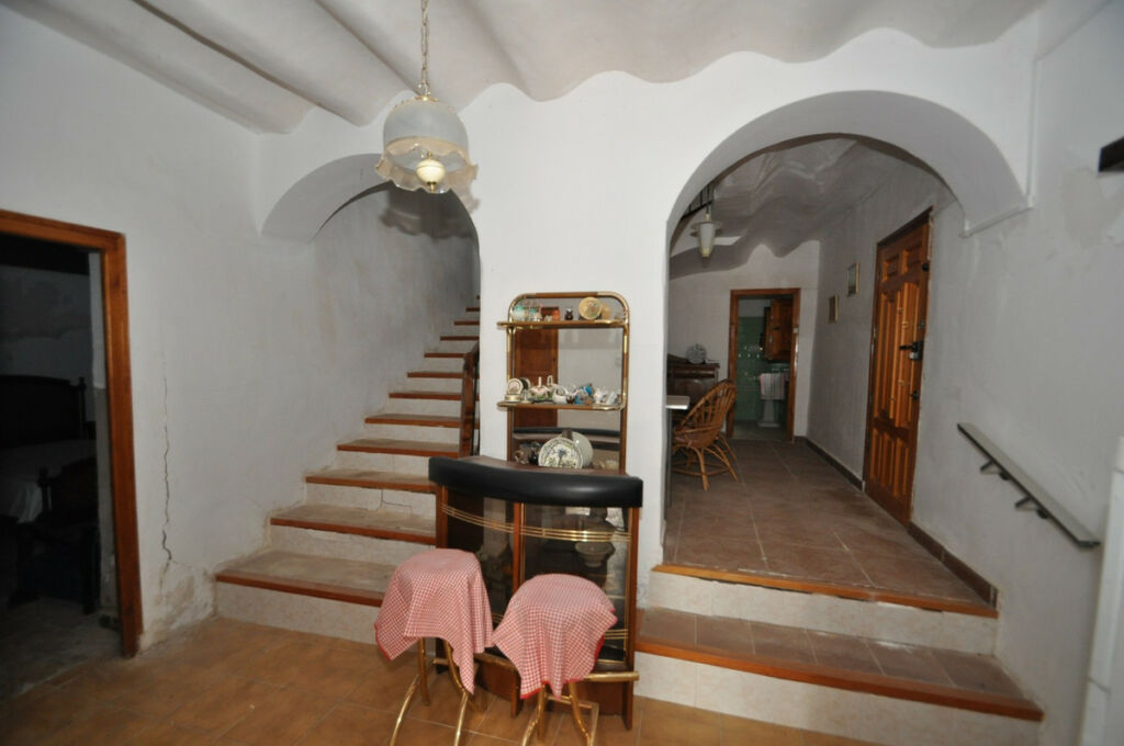 Detached Villa Chinorlet Alicante - image 10