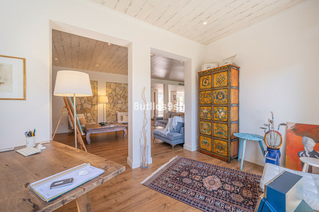 Detached Villa Nueva Andalucía Málaga - image 10