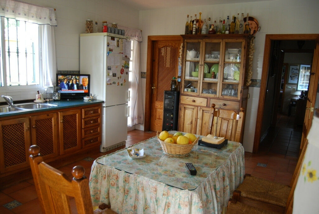 Detached Villa Alhaurín de la Torre Málaga - image 10
