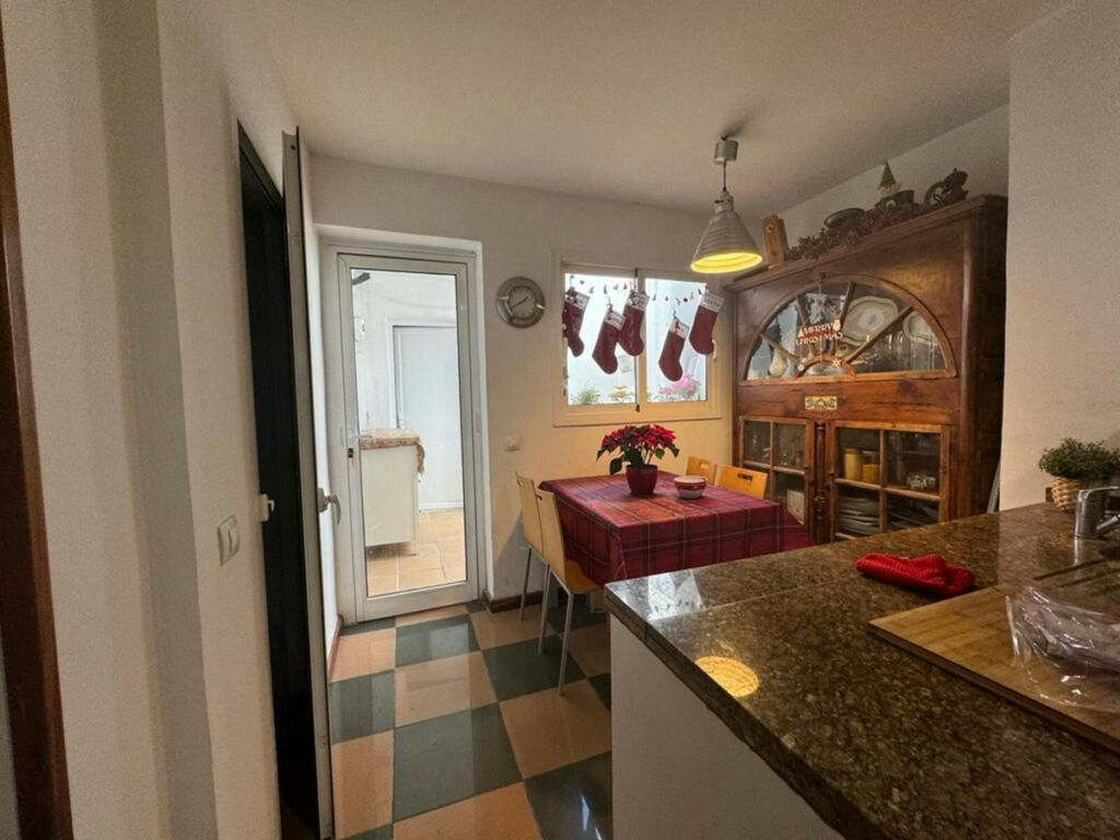 Townhouse Nueva Andalucía Málaga - image 10