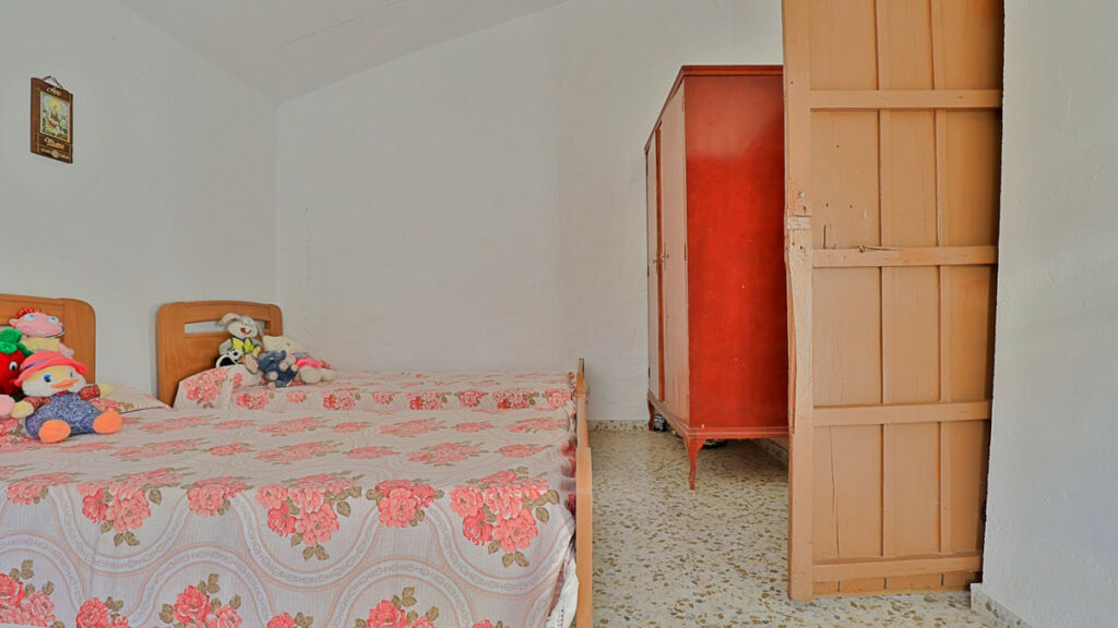 Semi-Detached House Comares Málaga - image 10