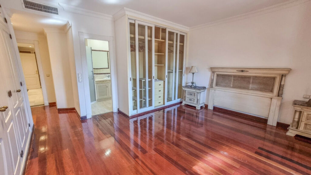 Middle Floor Apartment Marbella Málaga - image 10