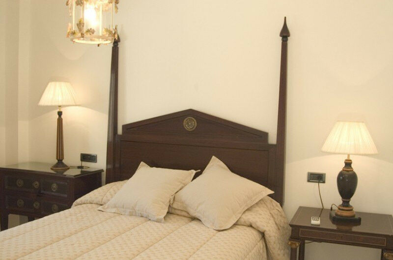 Ground Floor Apartment La Fustera Alicante - image 11