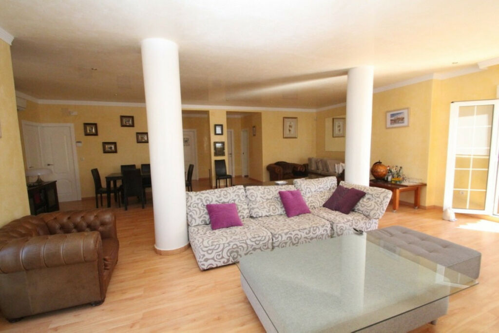 Detached Villa Cabo Roig Alicante - image 10