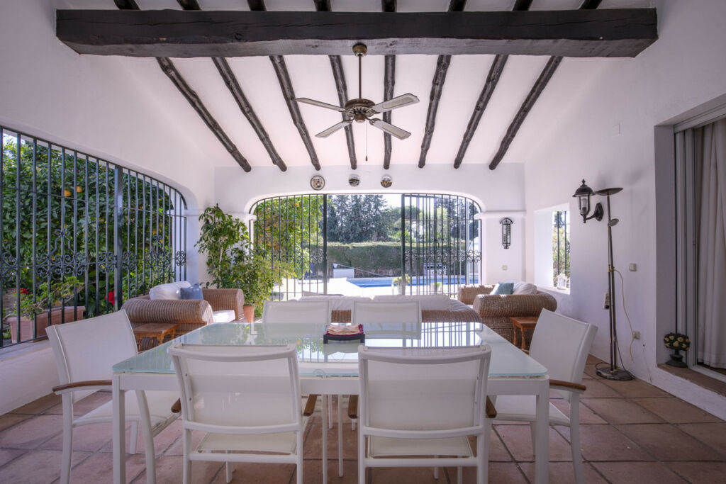Detached Villa Guadalmina Alta Málaga - image 14