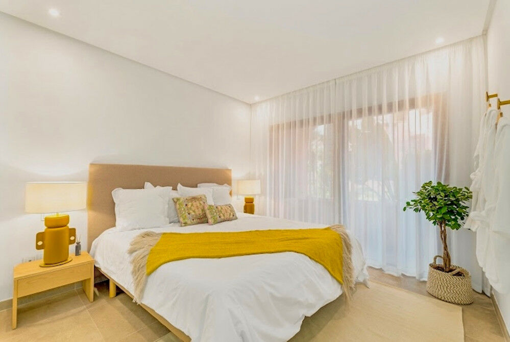 Ground Floor Apartment Estepona Málaga - image 11