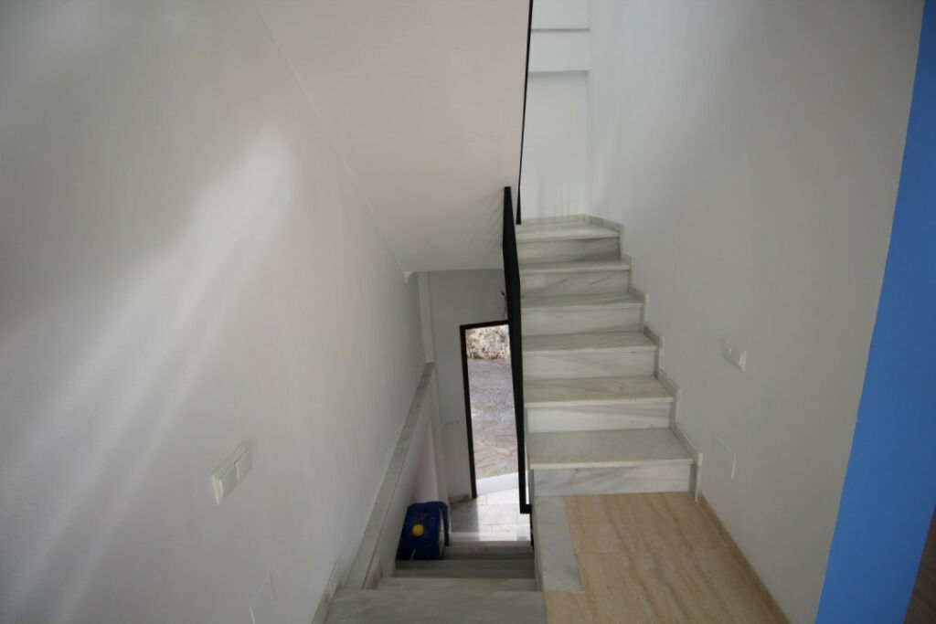 Semi-Detached House Algarrobo Málaga - image 11