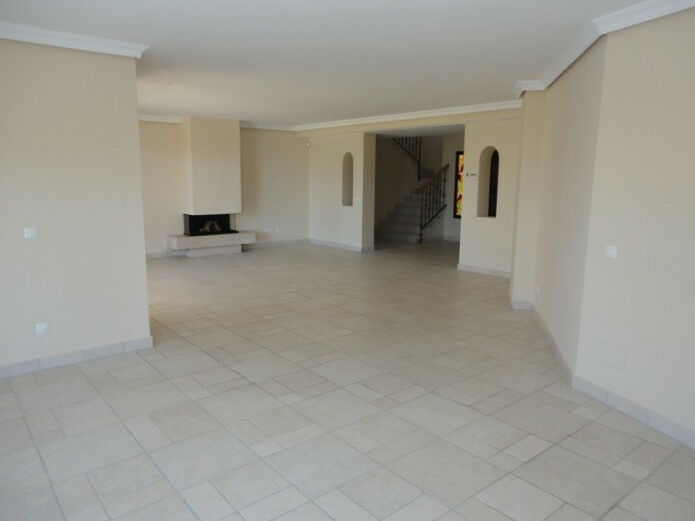 Detached Villa Los Arqueros Málaga - image 11