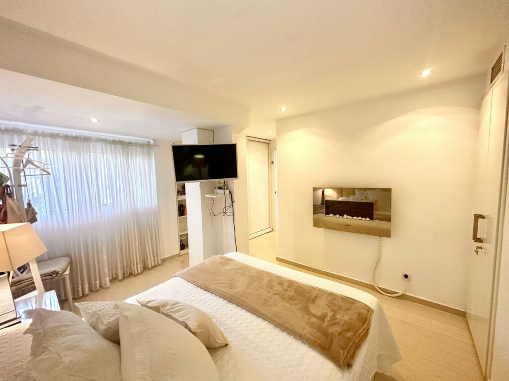 Middle Floor Apartment Marbella Málaga - image 11
