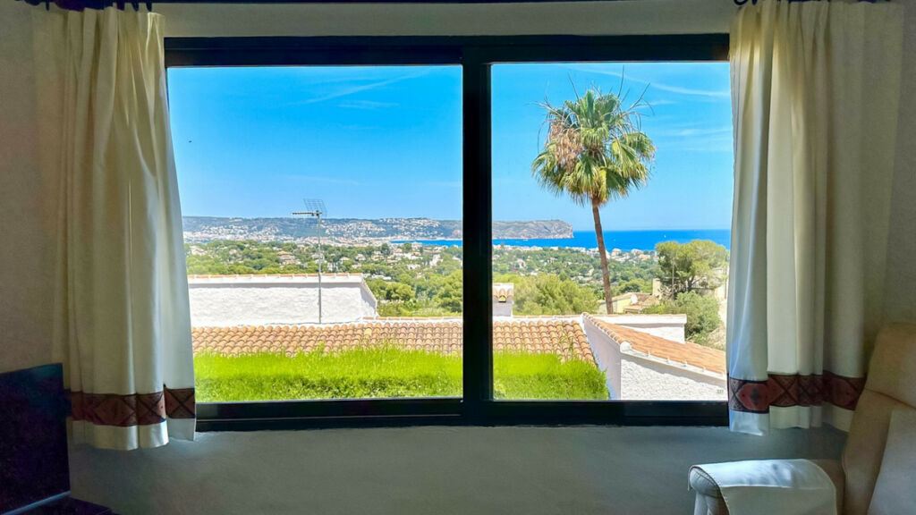 Detached Villa Javea Alicante - image 11