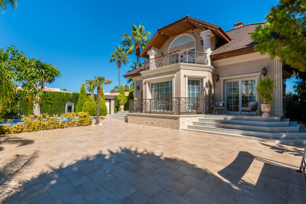 Detached Villa Dona Pepa Alicante - image 11