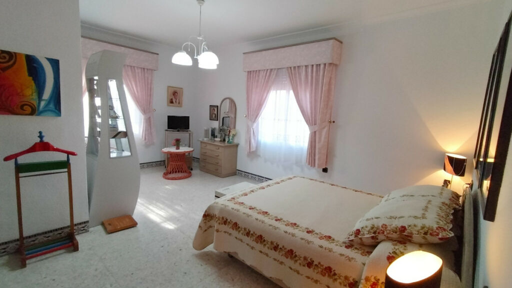 Detached Villa Sax Alicante - image 12