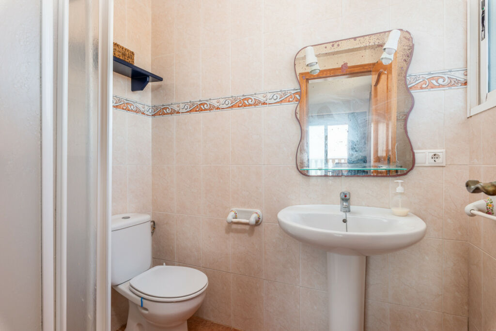 Detached Villa Guardamar del Segura Alicante - image 12
