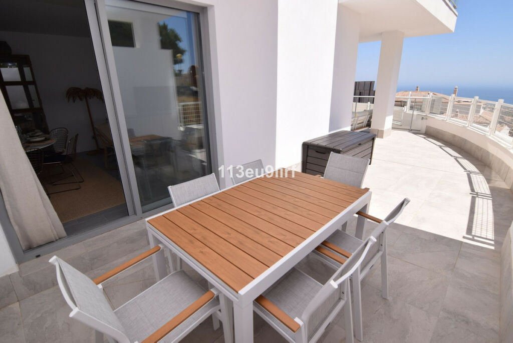 Ground Floor Apartment Benalmadena Pueblo Málaga - image 12