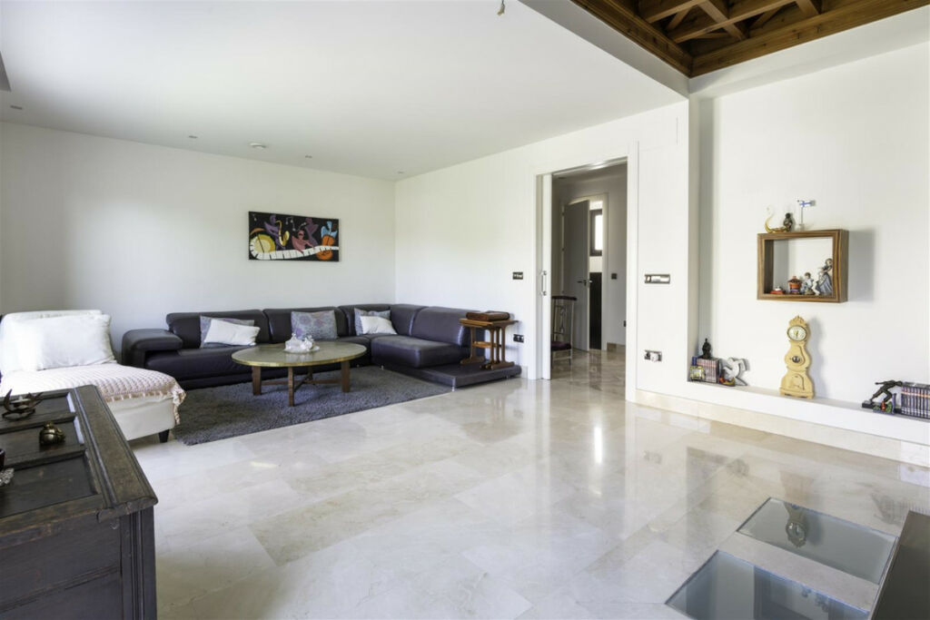 Detached Villa Torremolinos Málaga - image 11