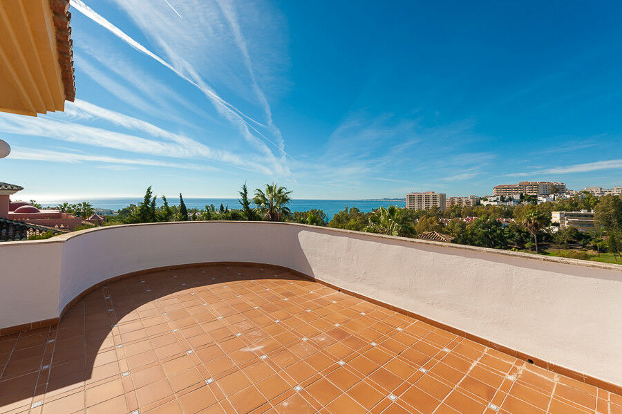 Detached Villa Benalmadena Málaga - image 12