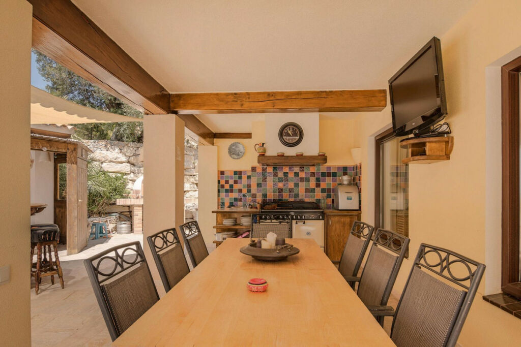 Detached Villa Callosa d'en Sarria Alicante - image 12