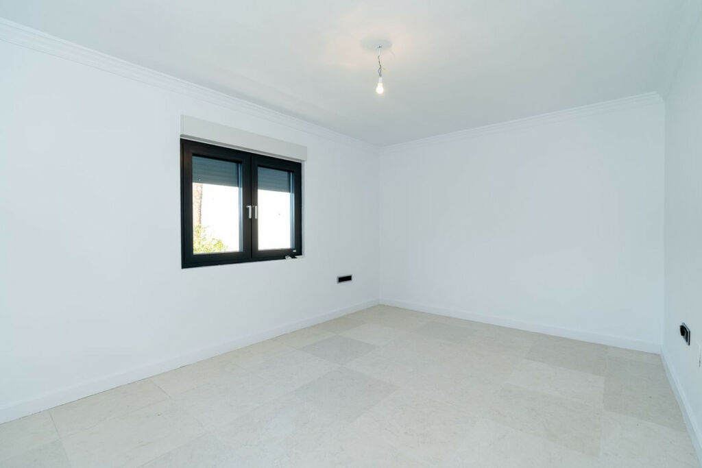 Detached Villa Benalmadena Málaga - image 12