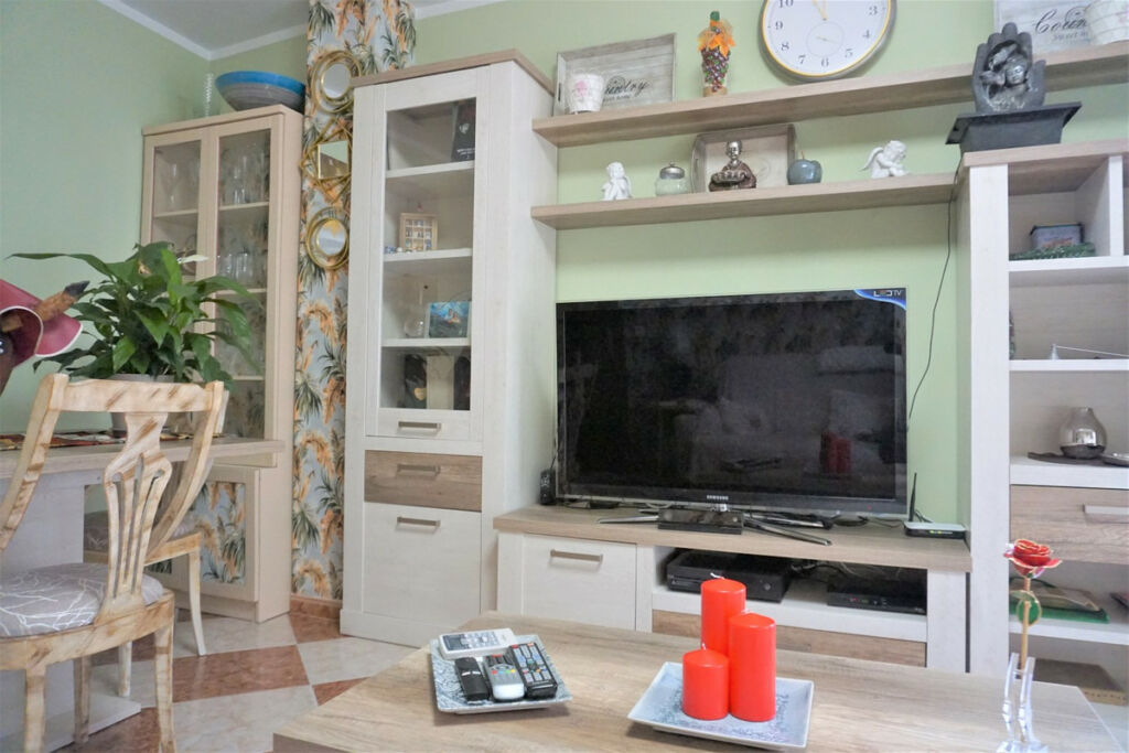 Middle Floor Apartment Canillas de Aceituno Málaga - image 12