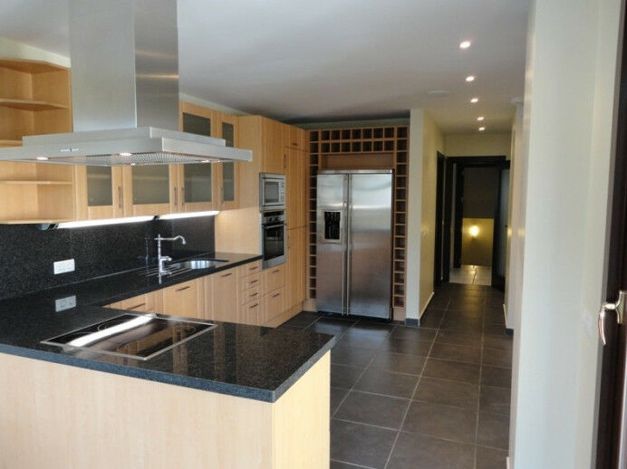 Detached Villa Los Arqueros Málaga - image 12