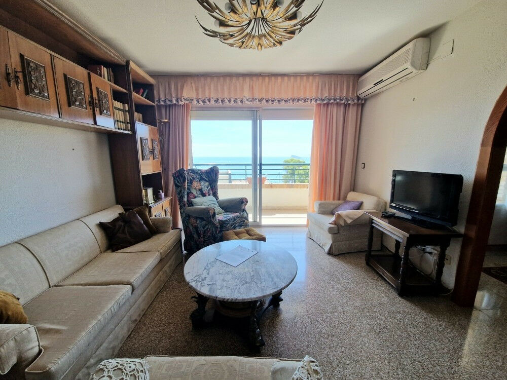 Middle Floor Apartment Benidorm Alicante - image 12