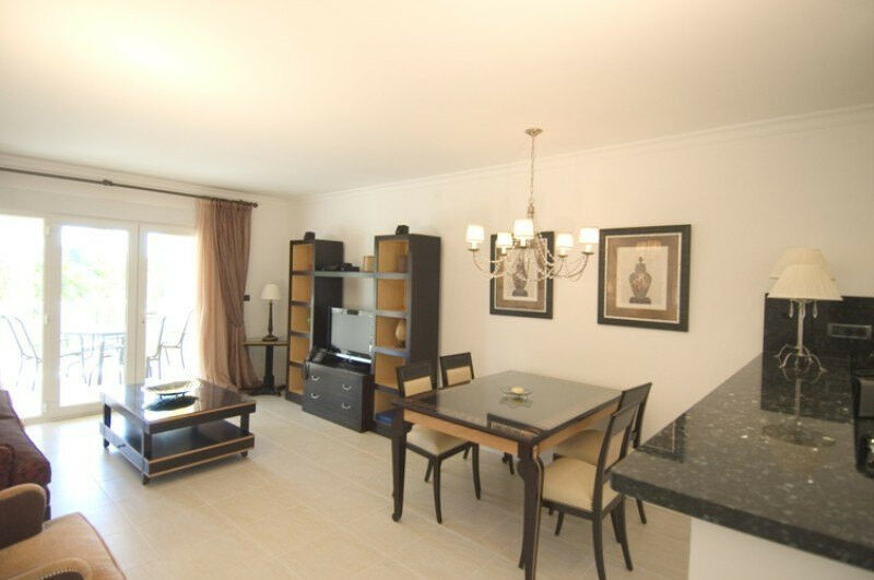 Ground Floor Apartment La Fustera Alicante - image 4