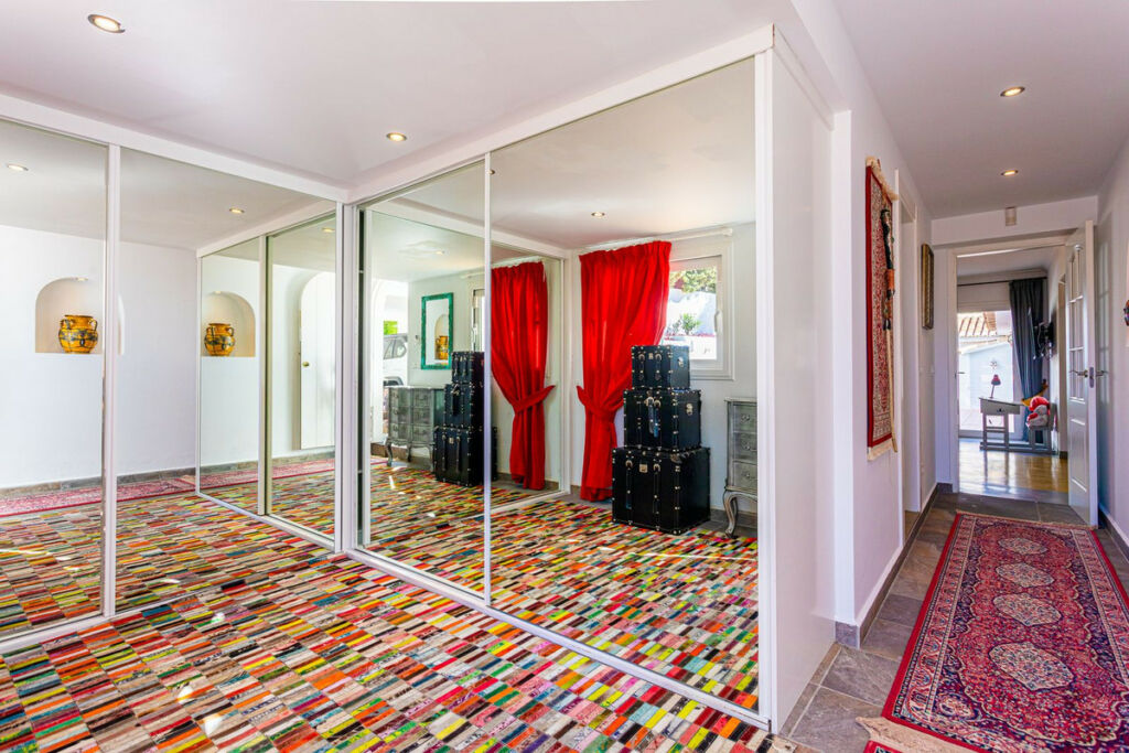 Detached Villa Benalmadena Málaga - image 12