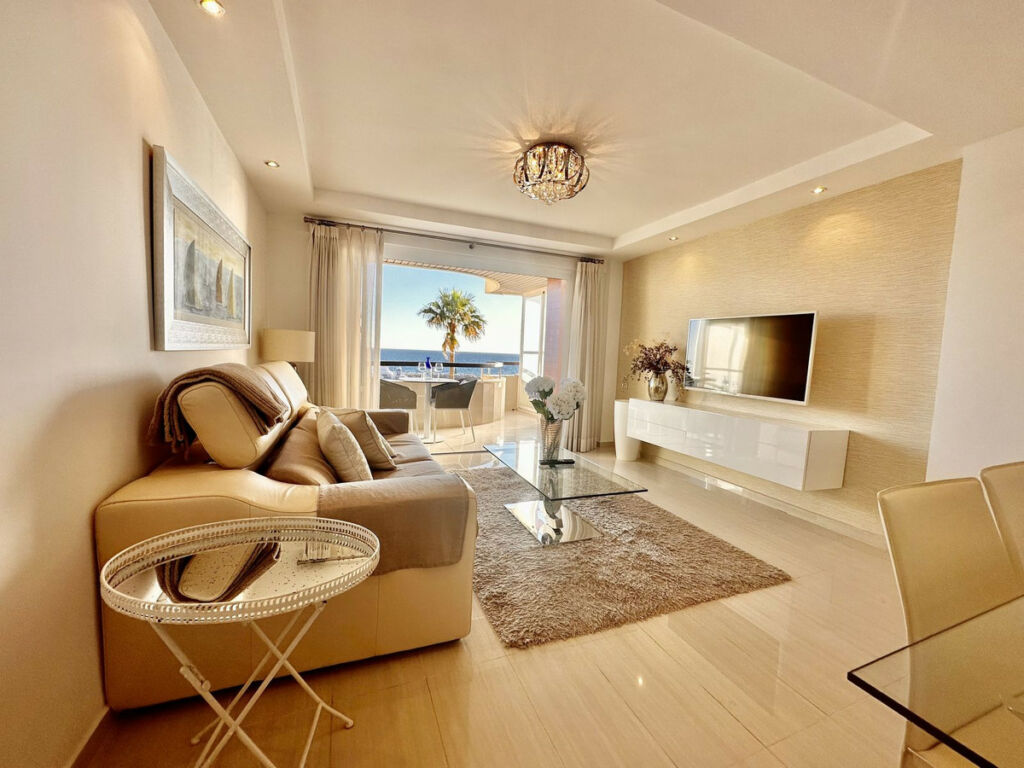 Middle Floor Apartment Marbella Málaga - image 12