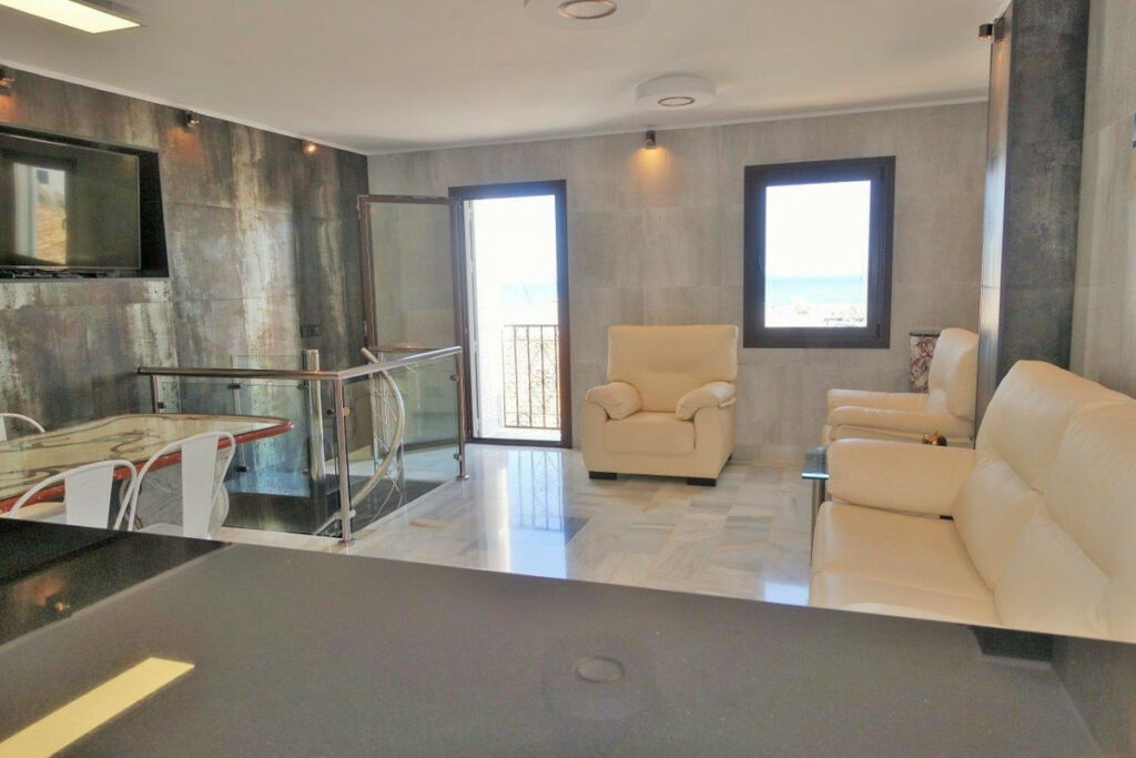 Middle Floor Apartment Puerto Banús Málaga - image 12