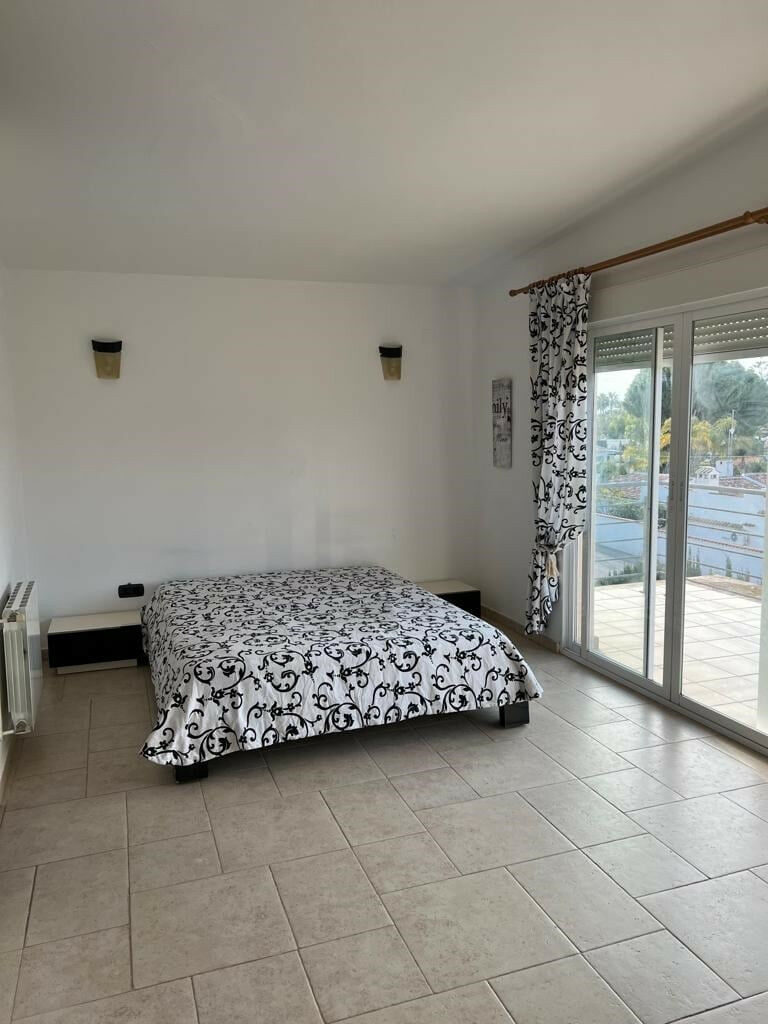 Detached Villa Albir Alicante - image 12