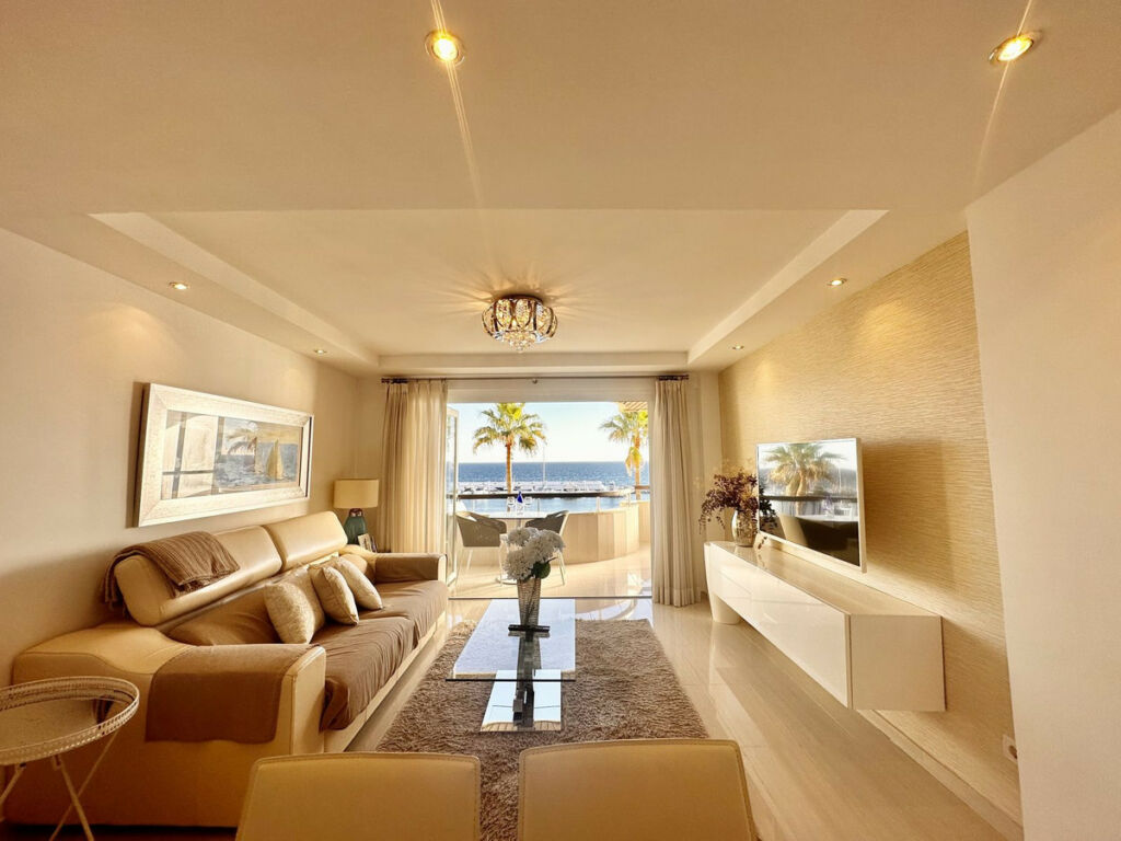 Middle Floor Apartment Marbella Málaga - image 13