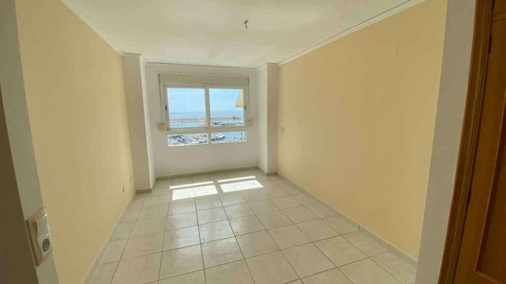 Middle Floor Apartment Calpe Alicante - image 13